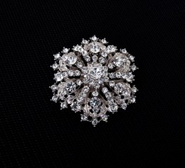 BH2010 – Julie Brooch