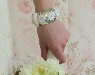 BL4024 – Daisy Boo Cuff